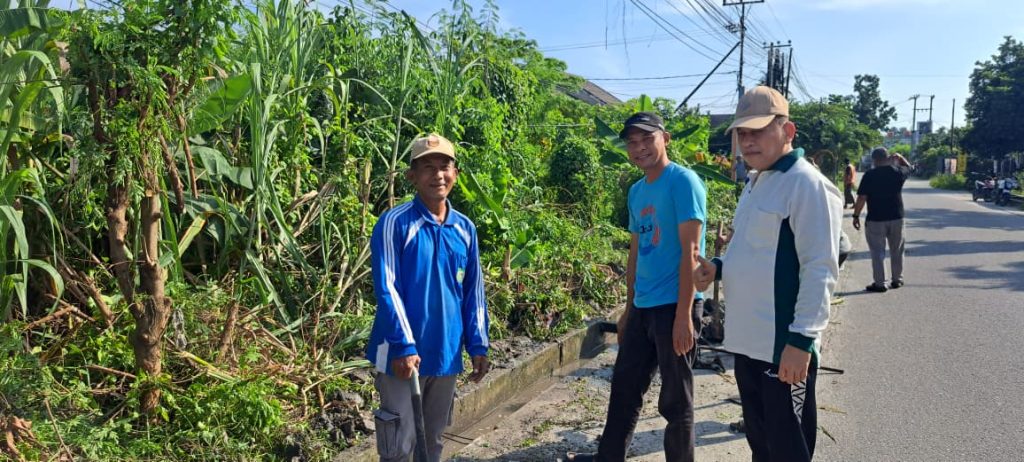 Warga RW 07 Sidomulyo Timur